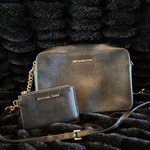 Michael Kors Crossbody & Wallet